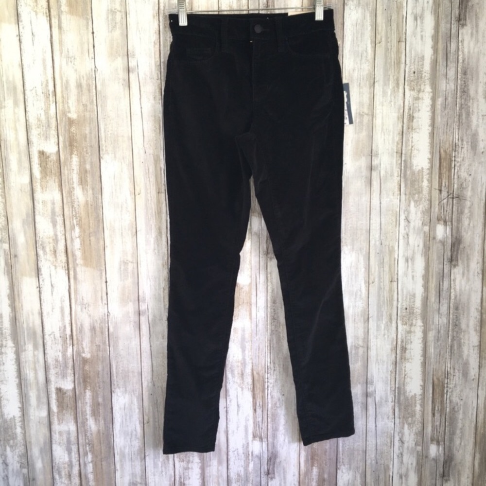 NWT Universal Thread Black High Rise Soft Jeans - Picture 2 of 5